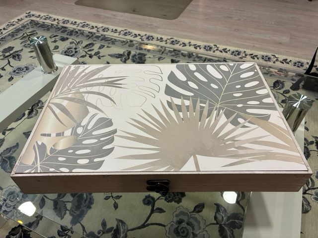 Caja Decorativa para tapar fusibles