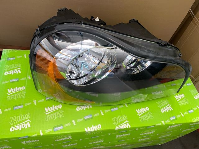 Faro delantero derecho Volvo XC90 Mk1 -