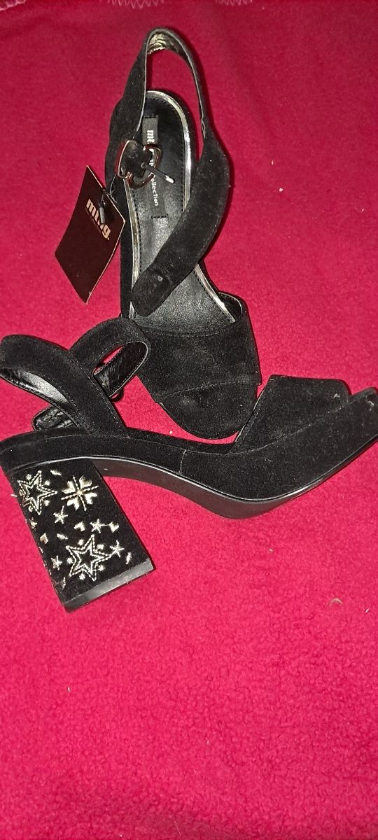 Sandalias Cosellia marrón y plata