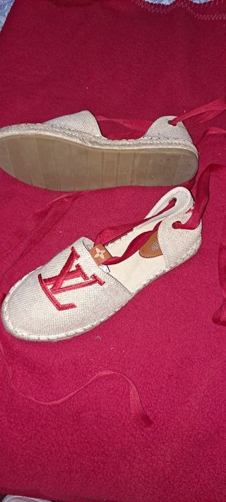 Sandalias Cosellia marrón y plata