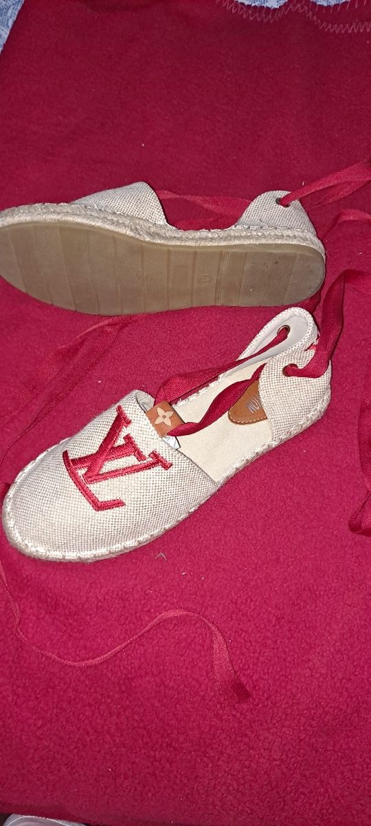 Sandalias Cosellia marrón y plata