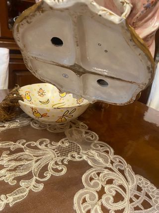 Damina capodimonte con specchio