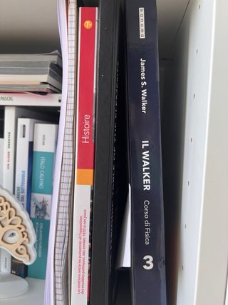 Librid di testo delle superiori