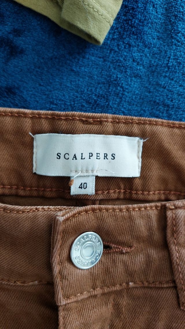 Pantalones campana marrón