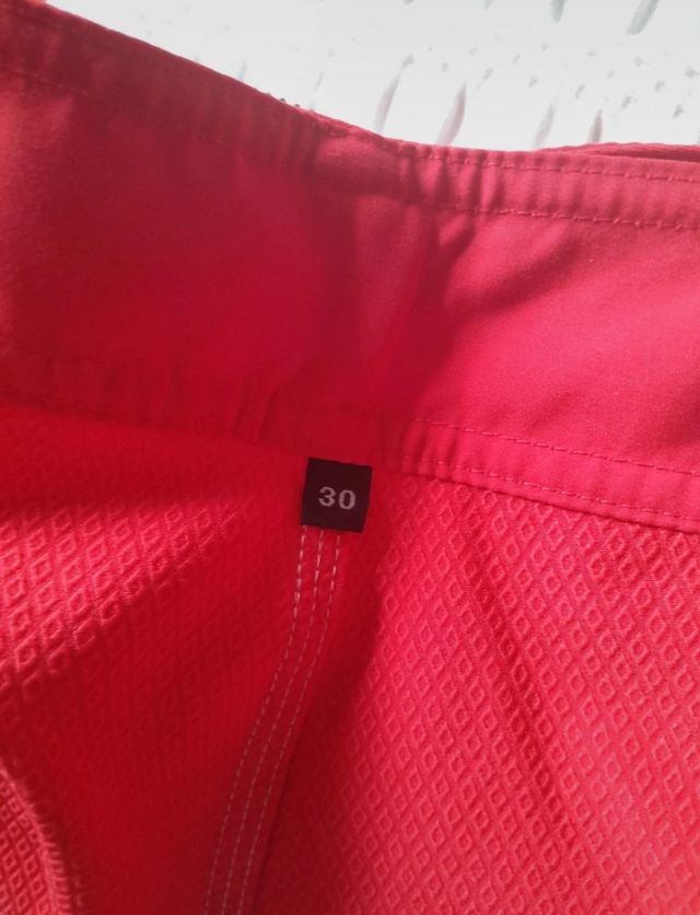 Bañador Quiksilver rojo Talla 30 (M)