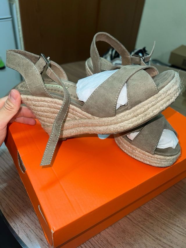 Sandalias CORINA cuña - verdes