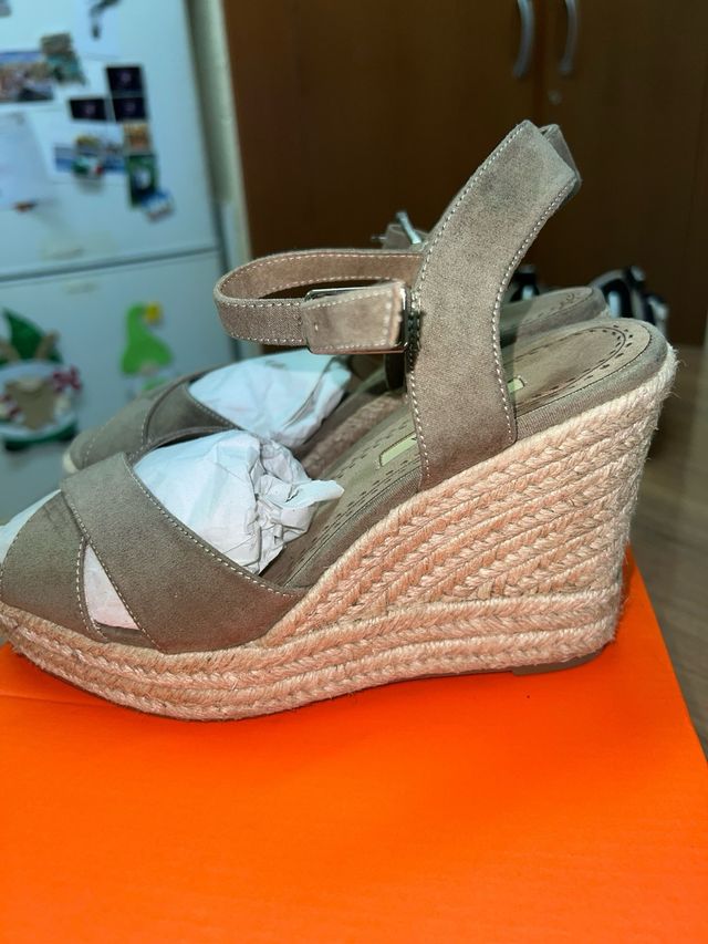 Sandalias CORINA cuña - verdes