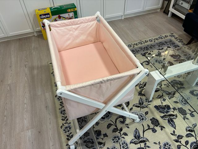 Cuna bebé plegable rosa
