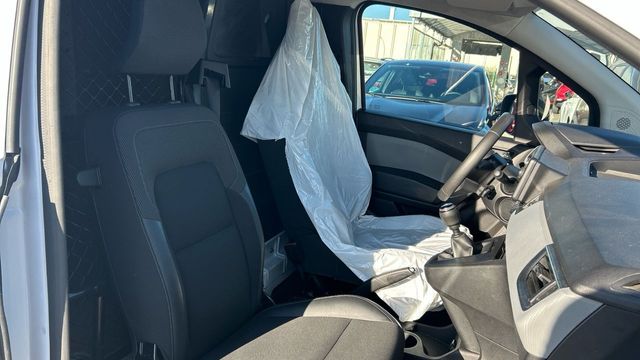 Renault Kangoo 1.3 TCE 96KW ABRETE SESAMO 130 4P