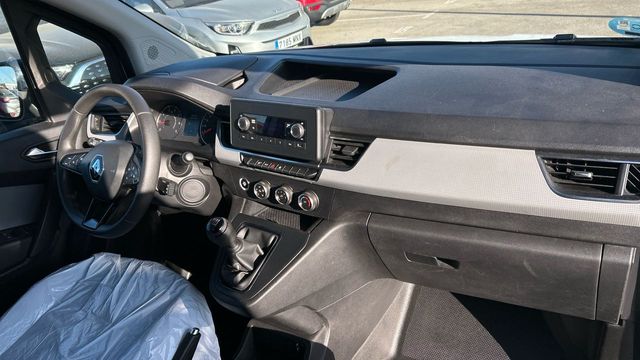 Renault Kangoo 1.3 TCE 96KW ABRETE SESAMO 130 4P