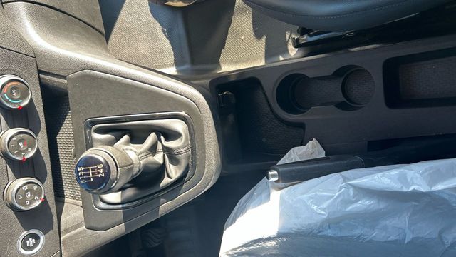 Renault Kangoo 1.3 TCE 96KW ABRETE SESAMO 130 4P
