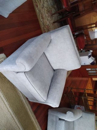 Sofá y sillón grises - Tela suave