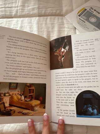 Dominoes, New Edition: Level 1: 400-Word Vocabu...