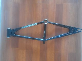 Cuadro y horquilla Kuwahara KZ2 (1982)