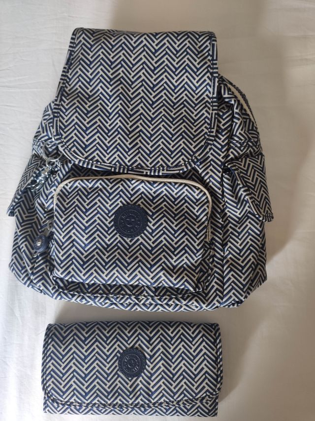 Pack mochila+monedero Kipling