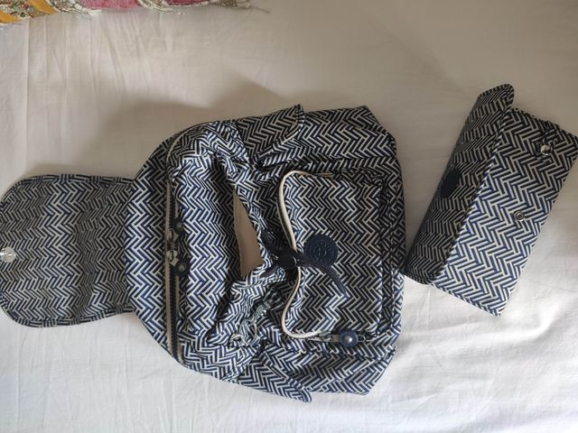 Pack mochila+monedero Kipling