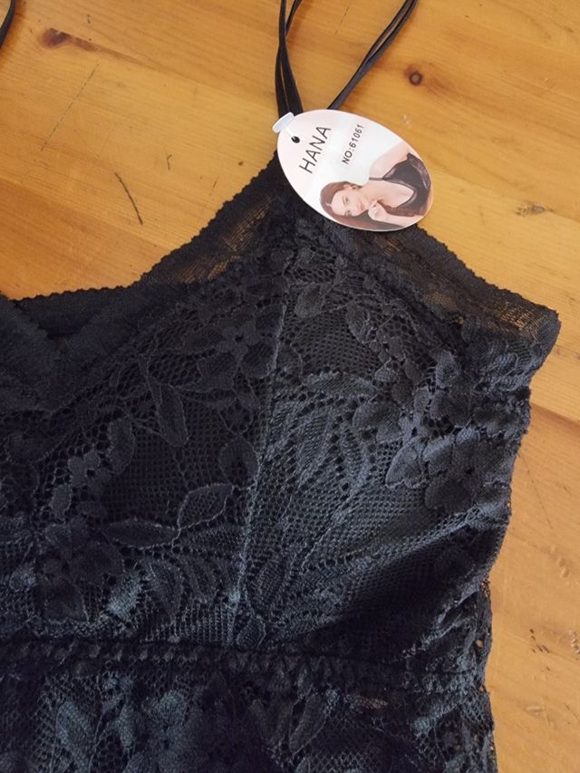 Top pizzo nero HANA