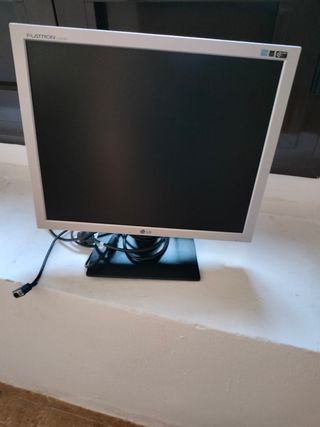 Monitor LG Flatron L1953S
