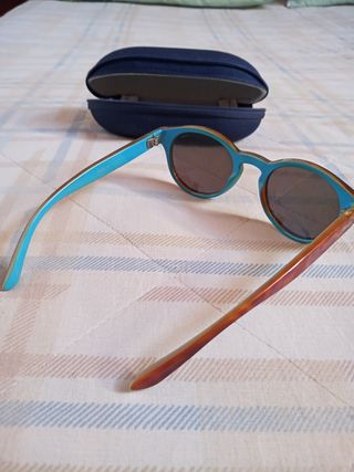 Occhiali INVU nuovi marroni-blu