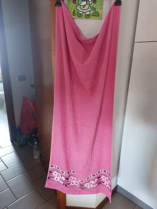 Asciugamano doccia rosa 70x140cm