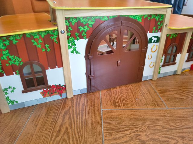 Centro Hípico Playtive - 25 piezas