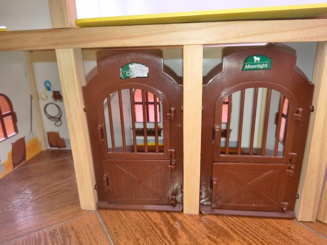 Centro Hípico Playtive - 25 piezas