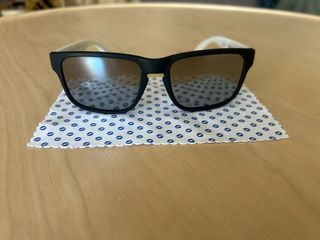 Gafas sol niño - negras y plateadas