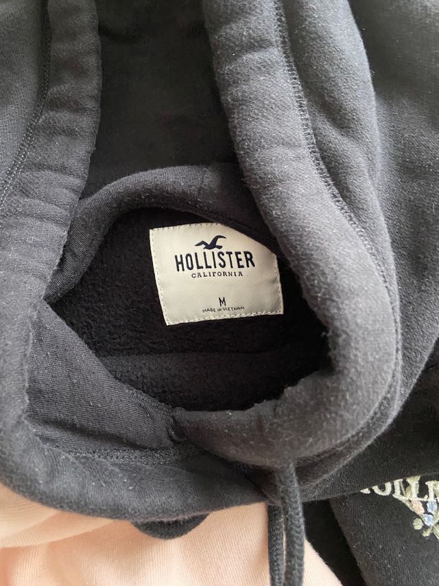 2 Sudaderas Hollister S/M 30€ las dos