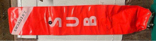 Boya Marcadora Submarinismo Tridacna