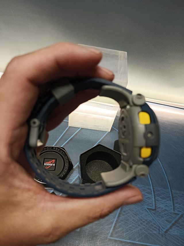 Casio G-Shock DW-001 J2