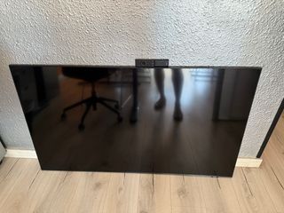 TV Samsung QLED 55" QE55Q60AAU + soporte