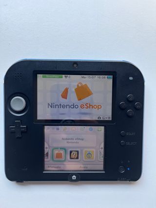 Nintendo 2DS - Nero/Blu