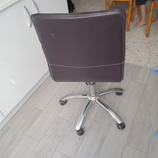 Silla oficina giratoria marrón