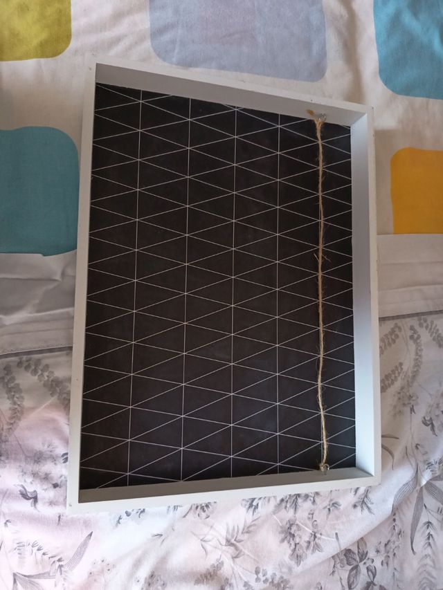 Bandeja/ cuadro de pizarra negra y blanca.