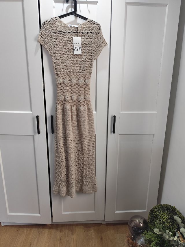 Vestido crochet Zara beige