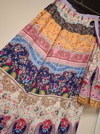 Conjunto falda y top multicolor