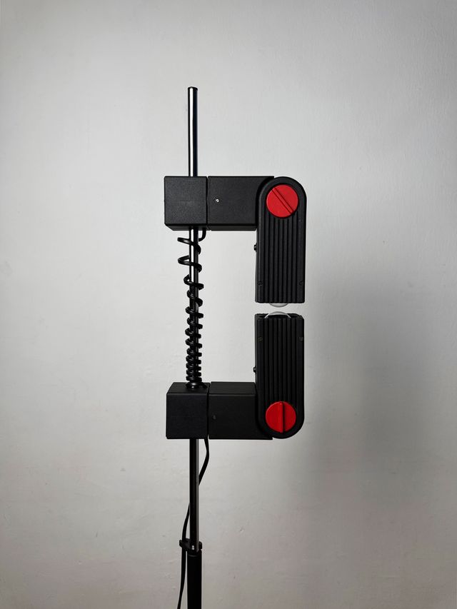 Lámpara de Pie techno-futurista con doble foco 80s