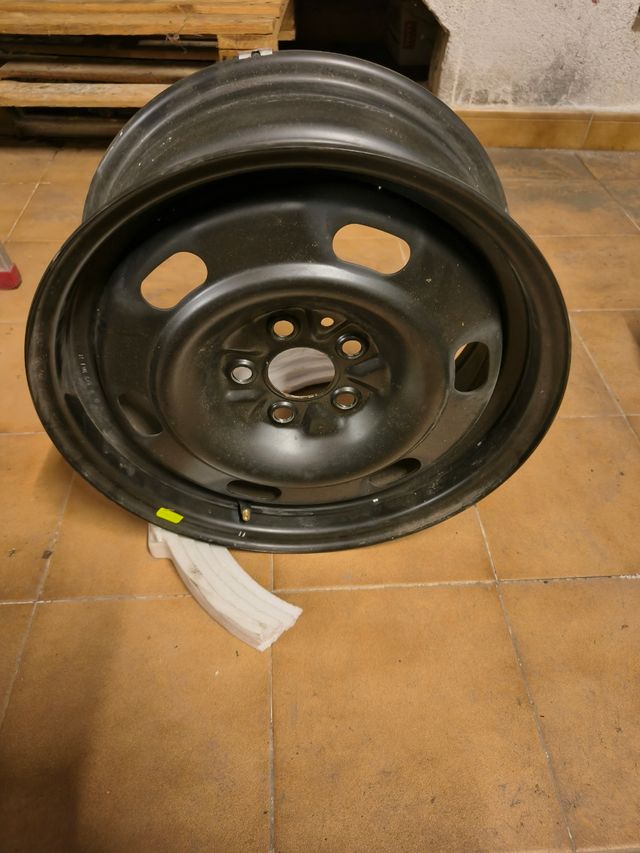 Llantas 15" - 4 unidades