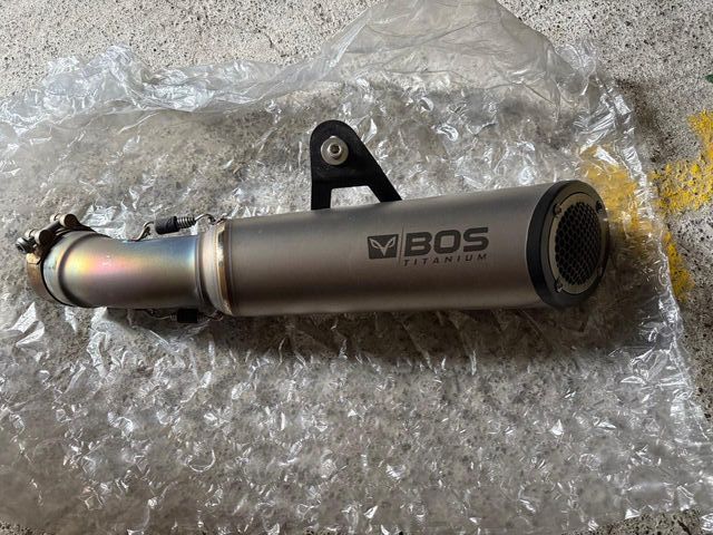 Escape BMW R nine T Titanio