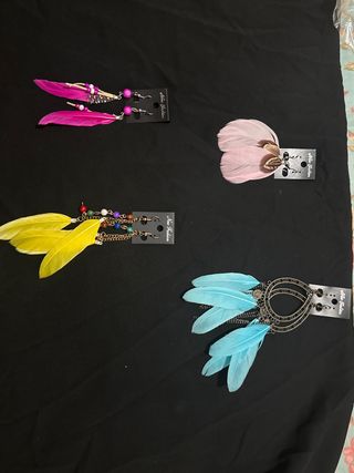 Pendientes plumas - Colores surtidos