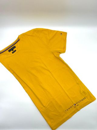 T-Shirt Tommy Hilfiger XL Gialla