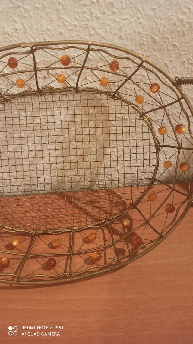 Cesta vintage de alambre