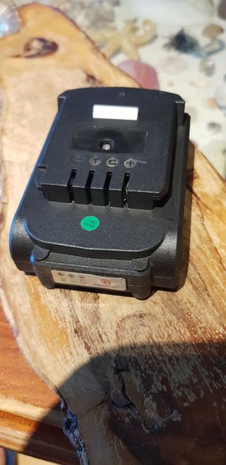 Batería para  taladro Greencut de Litio 21v 