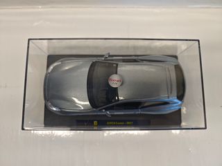 Ferrari GTC4Lusso 1:24 Bburago 