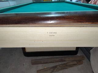 Mesa billar francés antigua. F. Cuevas