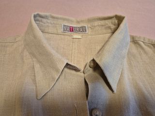 2 blusas sin manga, marca Yerse y Natural