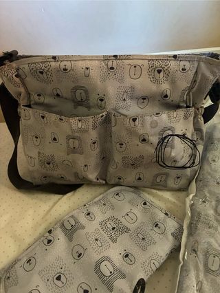 Saco+bolso y cambiador Tuc Tuc bebé
