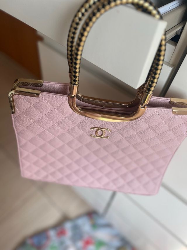 Bolso rosa cha