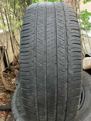 2 Neumáticos 215/60/16 usados