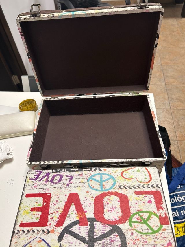 Maletas vintage decorativas